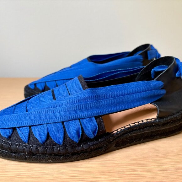 Naguisa Soc Trail Espadrille - Brand New in Box! - Picture 5 of 15